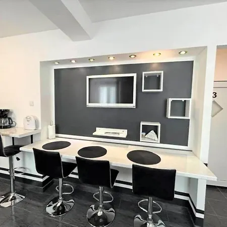 Apartment Decumana Krk Town Buitenkant foto