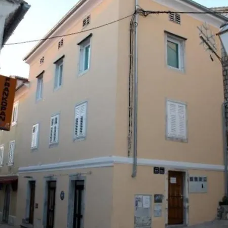 Apartment Decumana Krk Town Buitenkant foto