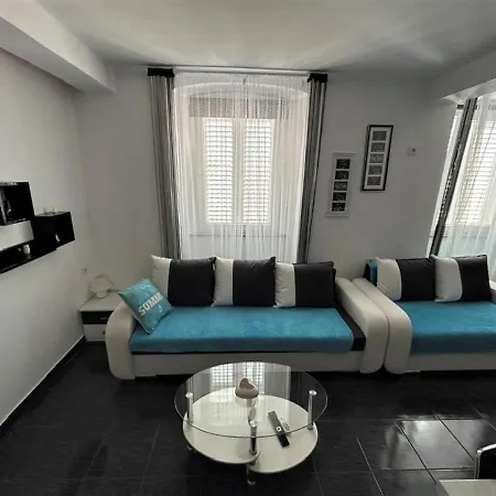 Apartment Decumana Krk Town Buitenkant foto